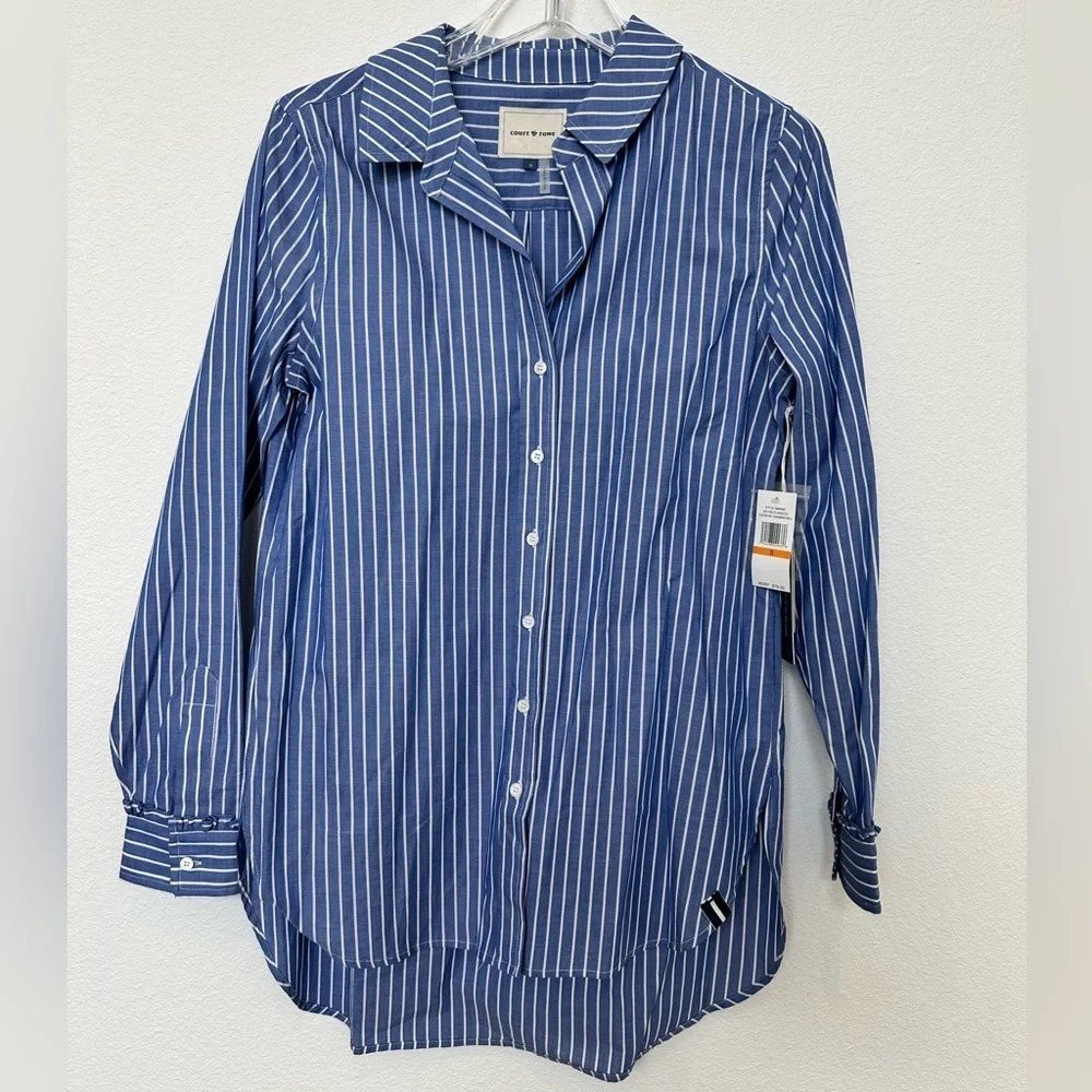 NWT Court & Rowe Chambray Blue and White Button‎ Up Stripe Shirt Size Small